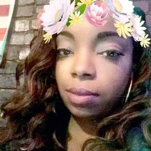 Meet your Posher, Mia